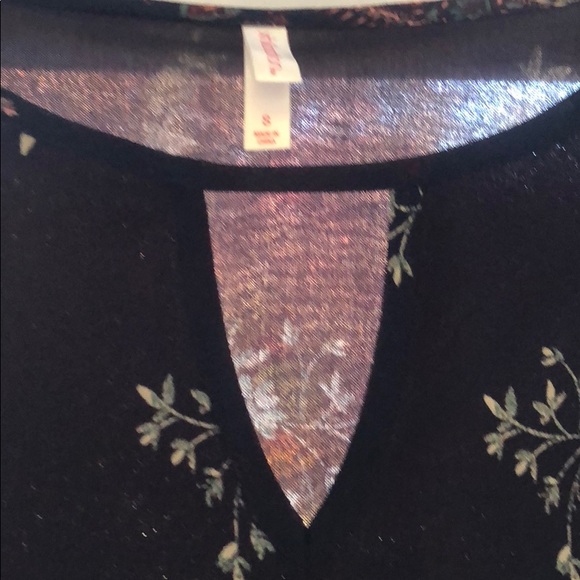 Black floral long sleeve dress - Picture 3 of 5